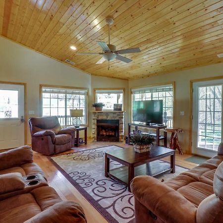 3 Bed 2 Bath Vacation Home In Whittier Екстер'єр фото