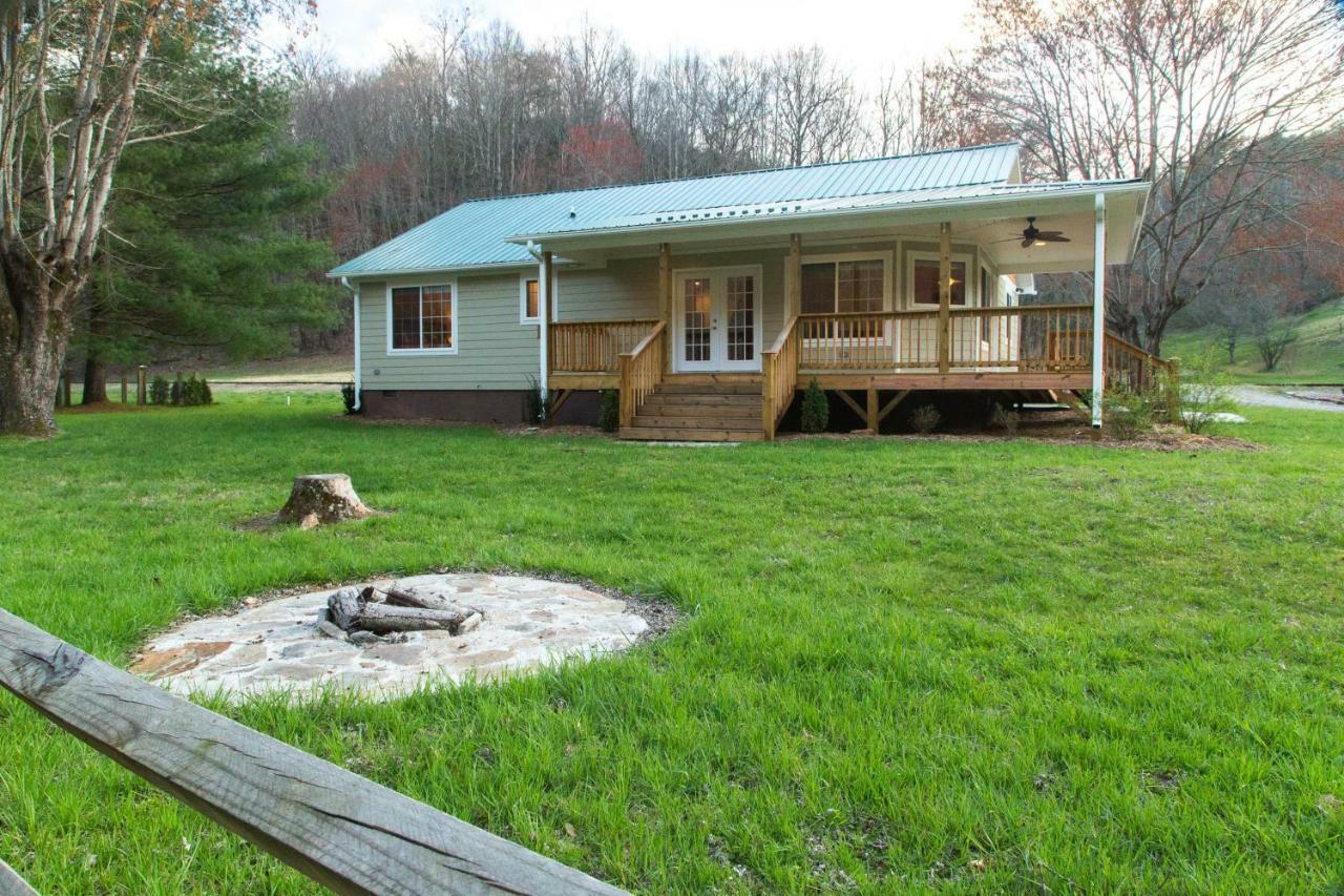 3 Bed 2 Bath Vacation Home In Whittier Екстер'єр фото
